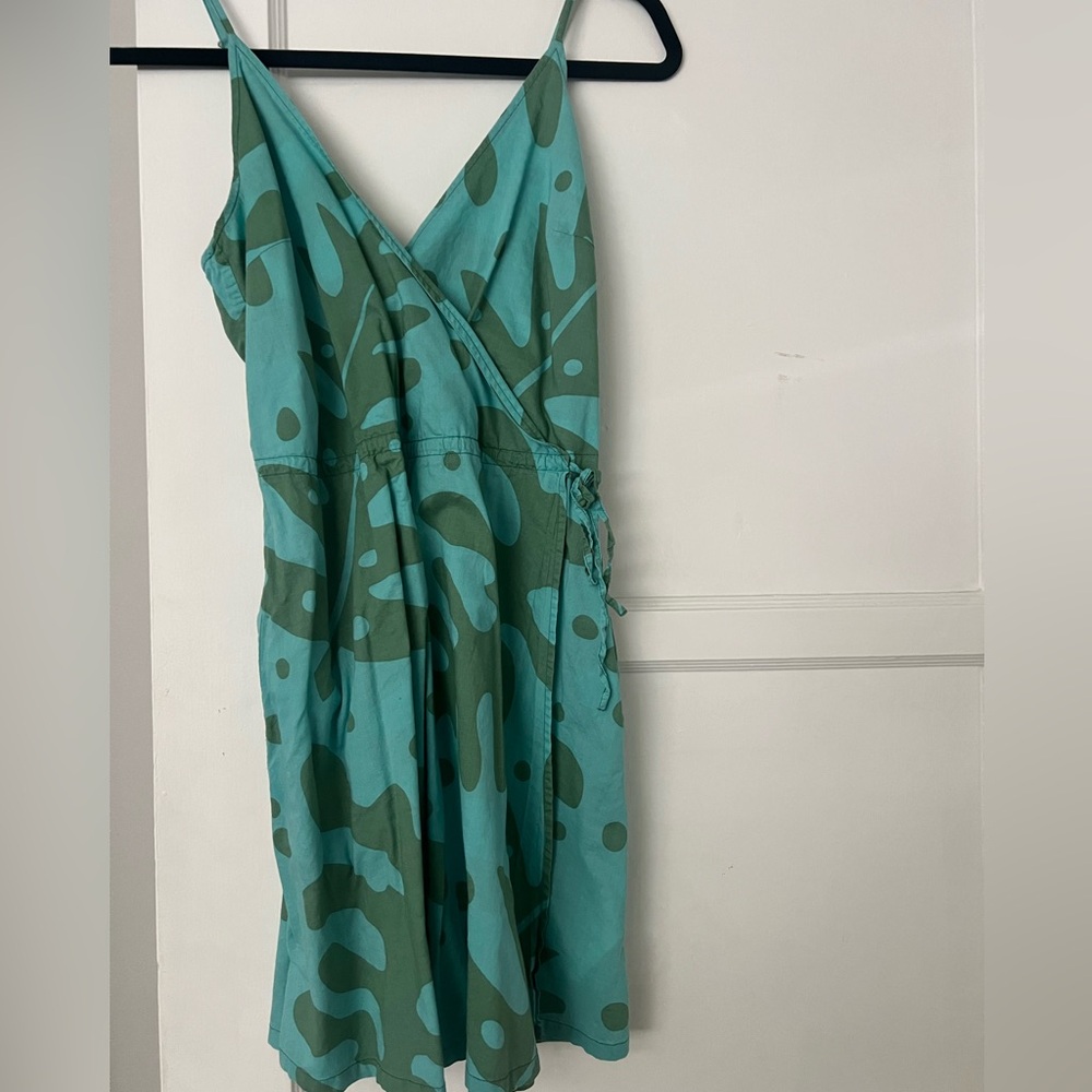 Patagonia | Pataloha Leaf Print Crossover Wrap Mini Dress 4